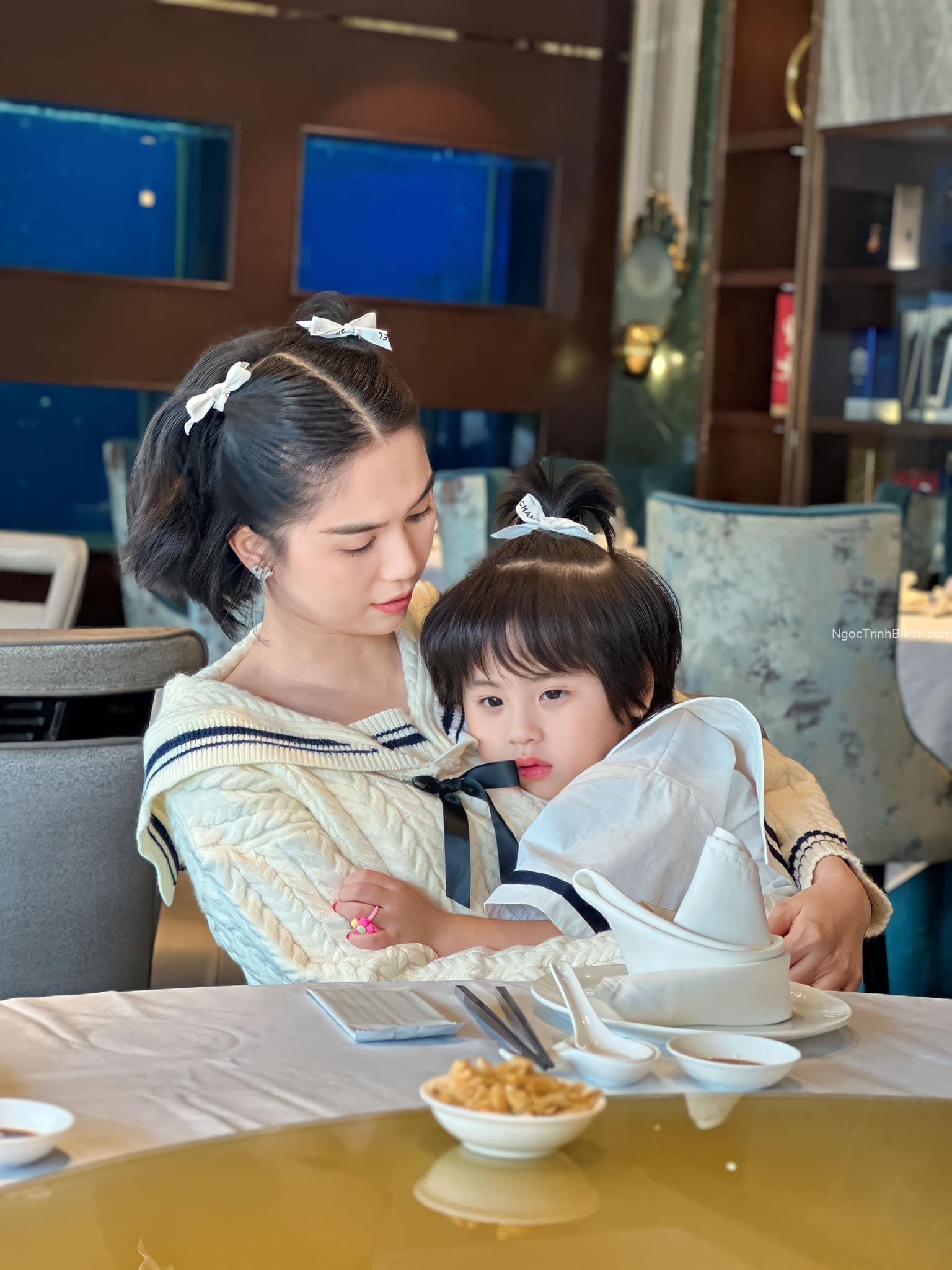 Cô lấn sân sang vai trò làm diễn viên và gặt hái được nhiều thành công